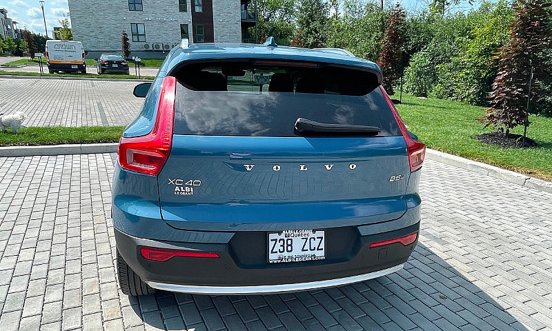 Volvo Xc40, Bright T...