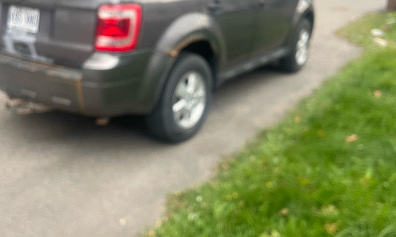 Ford Escape Xlt...