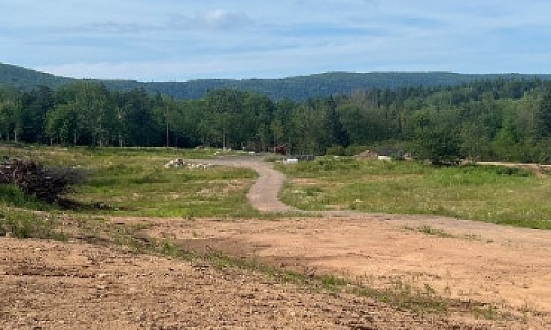 10.5 Acres...