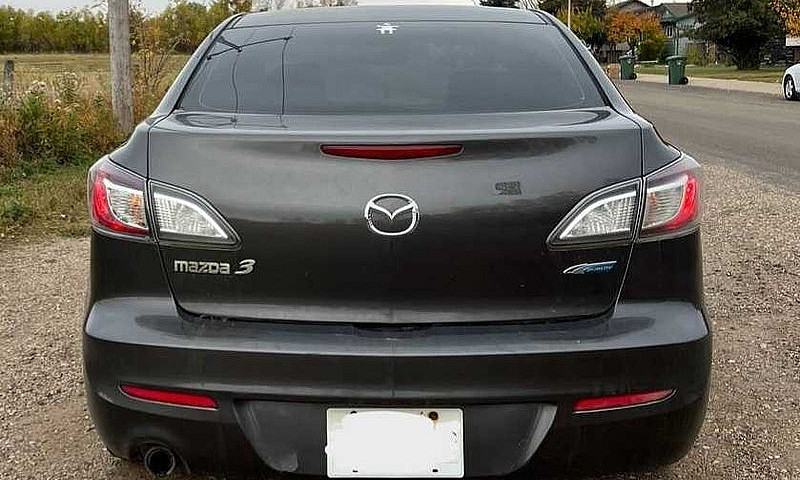 2012 Mazda3...
