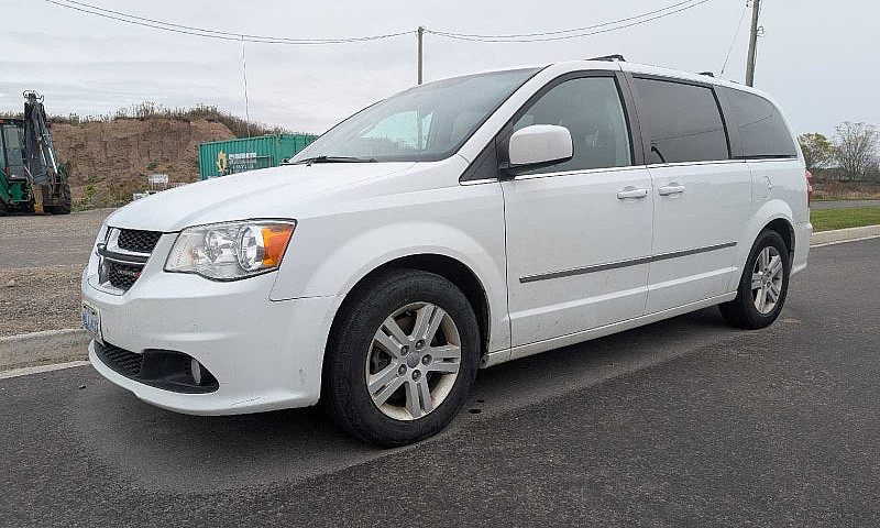 2015 Dodge Grand Car...