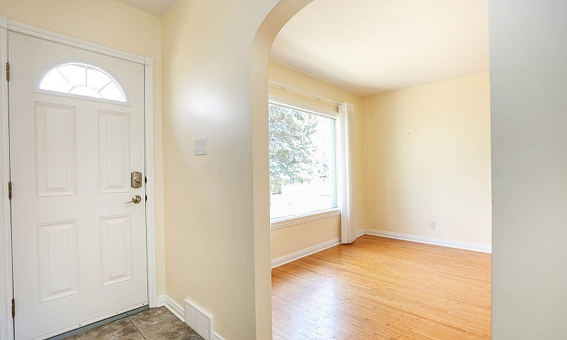 **4Bed 2Bath House F...