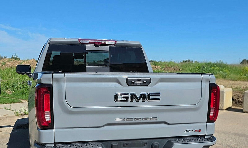 2025 Gmc Sierra...