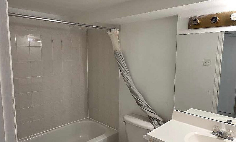 2 Bedroom 2 Bathroom...