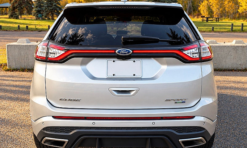 2018 Ford Edge Sport...