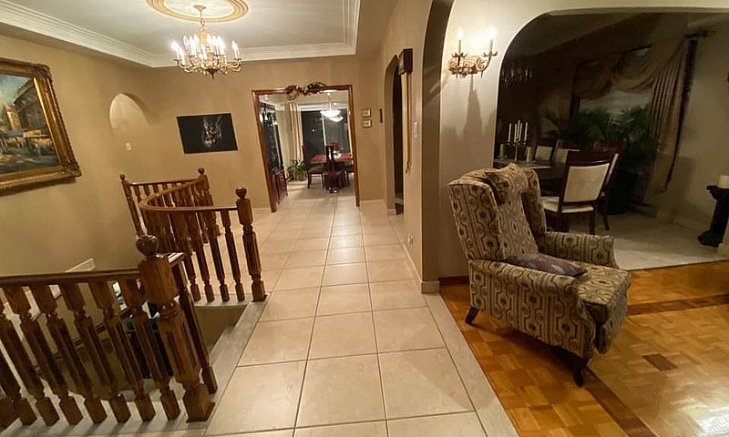6 1/2 Furnished Hous...