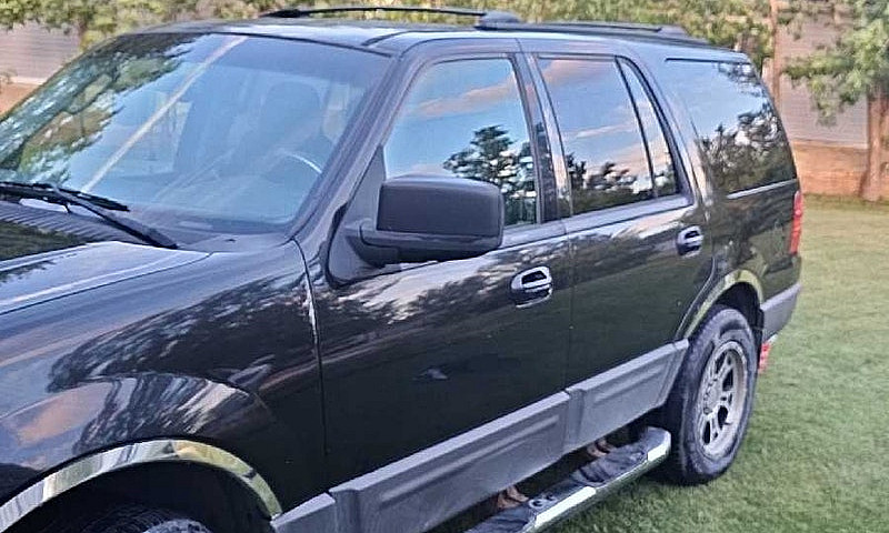 2003 Ford Expedition...