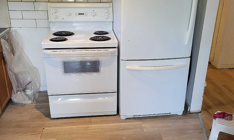 3 Br Mainfloor In Ca...
