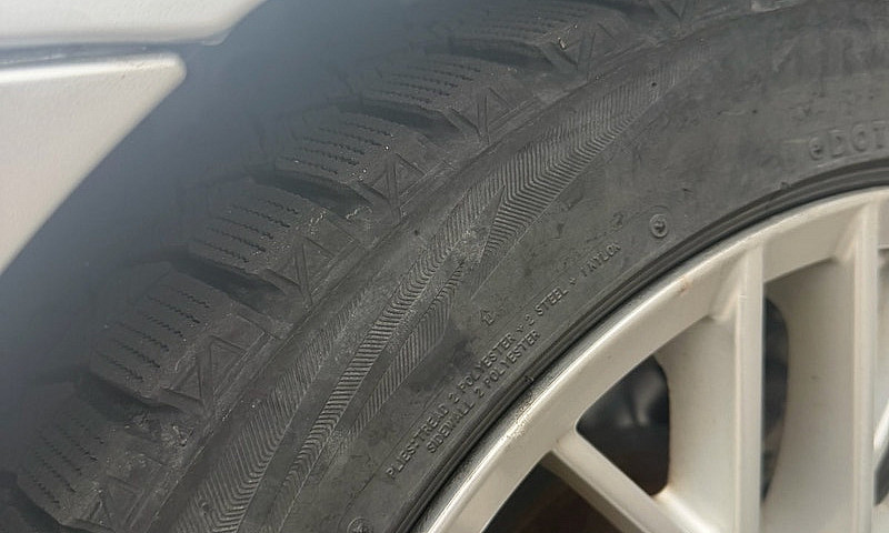2006 Bmw 325Xi...