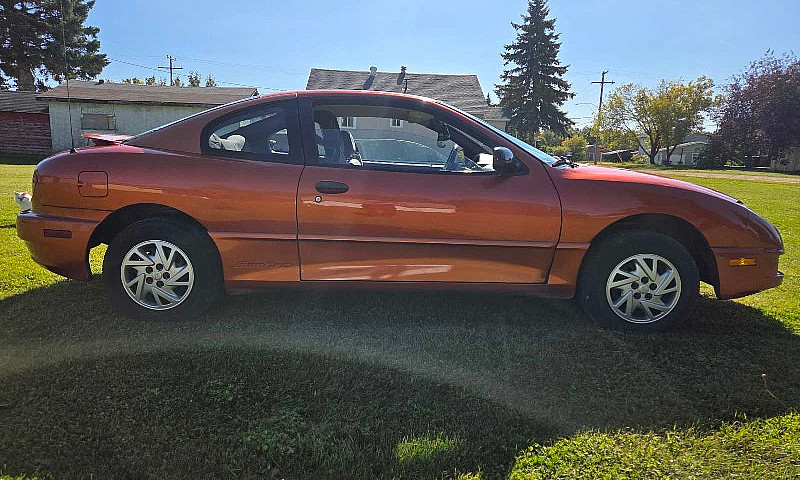 2005 Pontiac Sunfire...