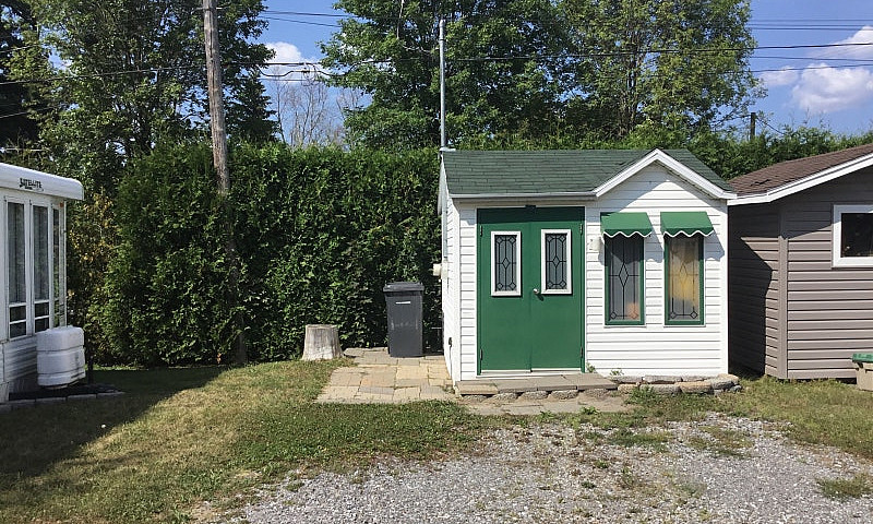 Chalet À Vendre 3 Sa...