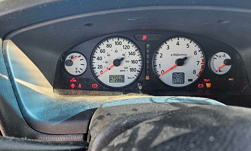 2003 Nissan Pathfind...