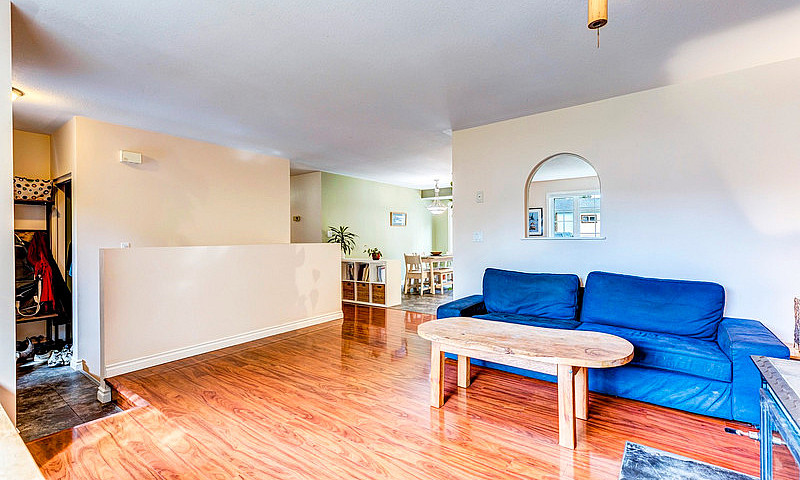 7 Magpie Road | 4 Be...