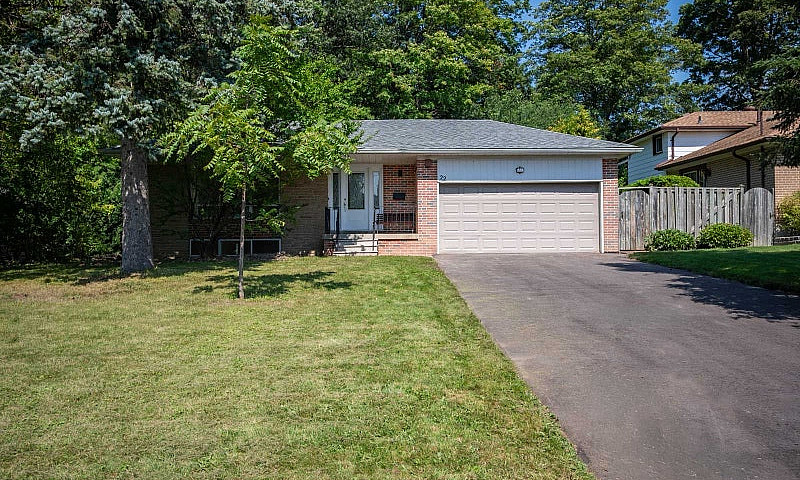 Spacious 1 Bedroom B...