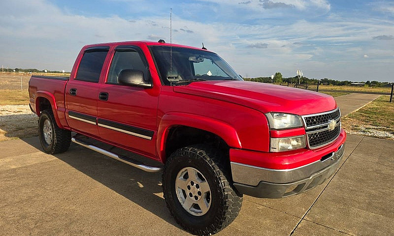 2005 Chevrolet Silve...