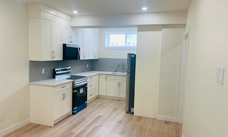 Exclusive Spacious 1...