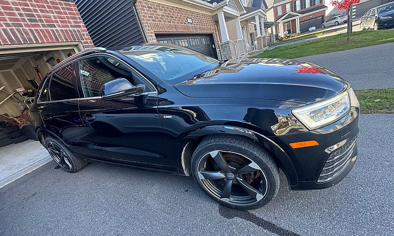 Audi Q3 S-Line Techn...