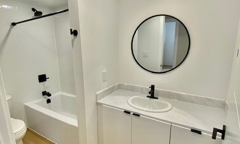 Apartment For Rent: ...