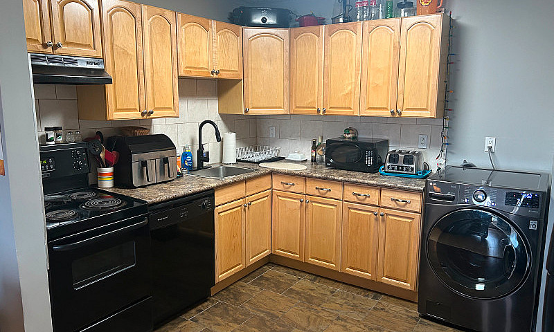 404 – 522 Avenue X S...