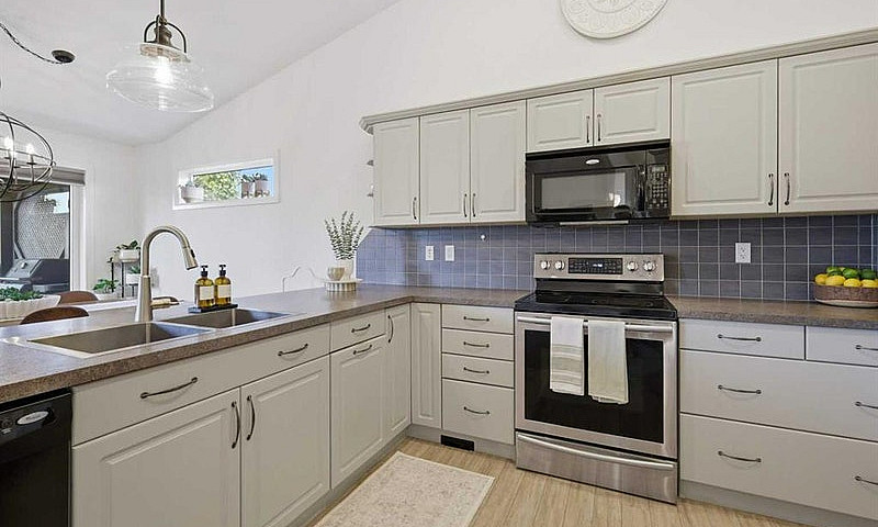 Open House 4109 45 A...