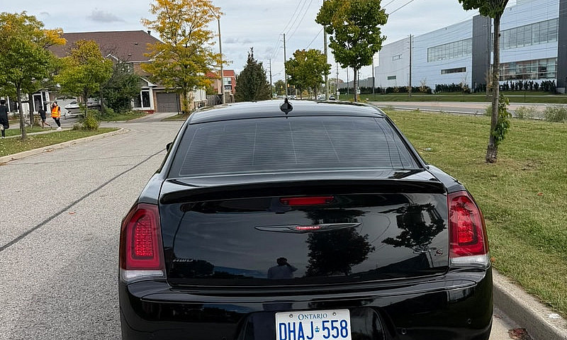 2023 Chrysler 300...