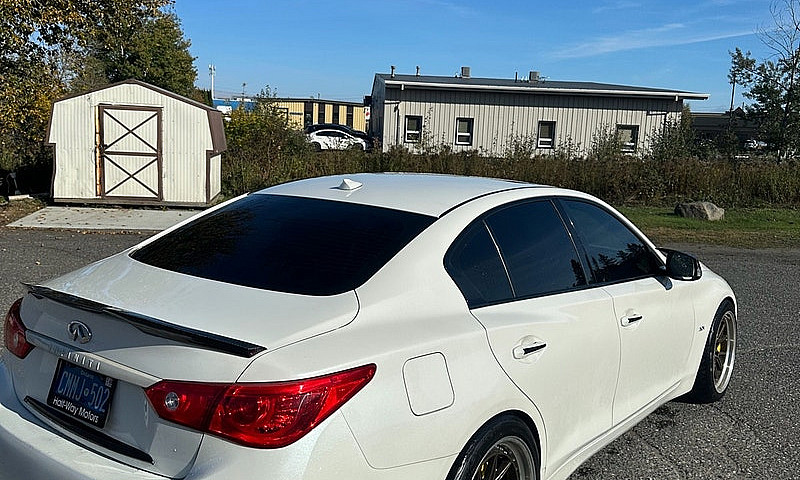 2016 Infiniti Q50...