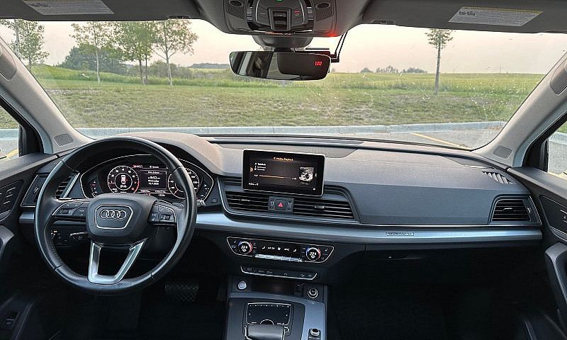 2018 Audi Q5 Technik...