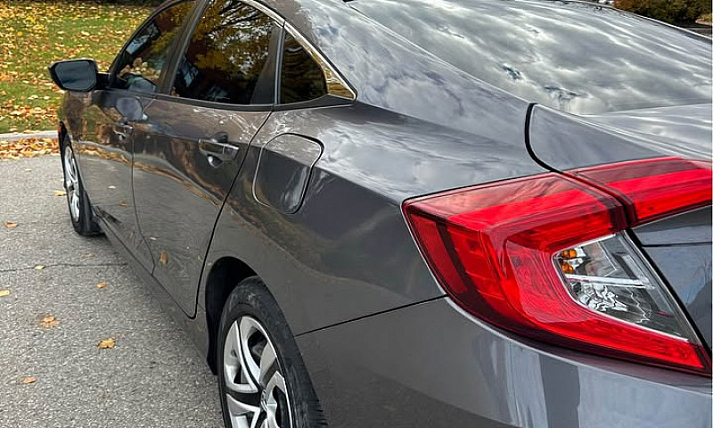 2017 Honda Civic Lx...
