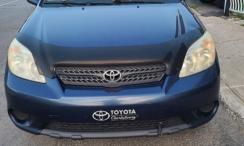 Toyota Matrix Xr 200...