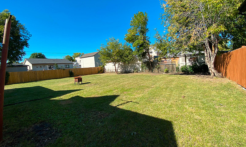 For Rent | Large 3 /...