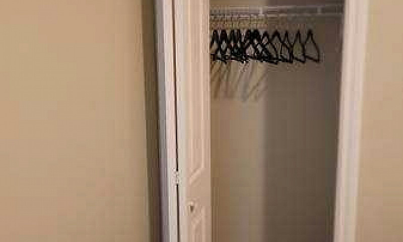 Bright One Bedroom B...