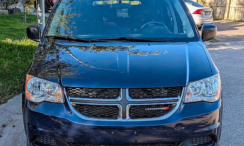 2017 Dodge Grand Car...