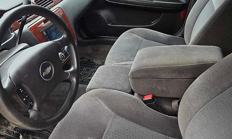 2007 Chev Impala ...