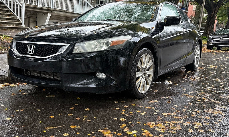 Honda Accord 2010...