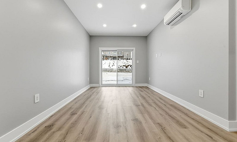 Secure One Bedroom P...