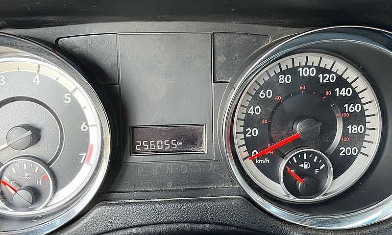 Dodge Grand Caravan...