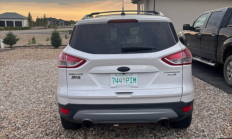 Ford Escape Titanium...