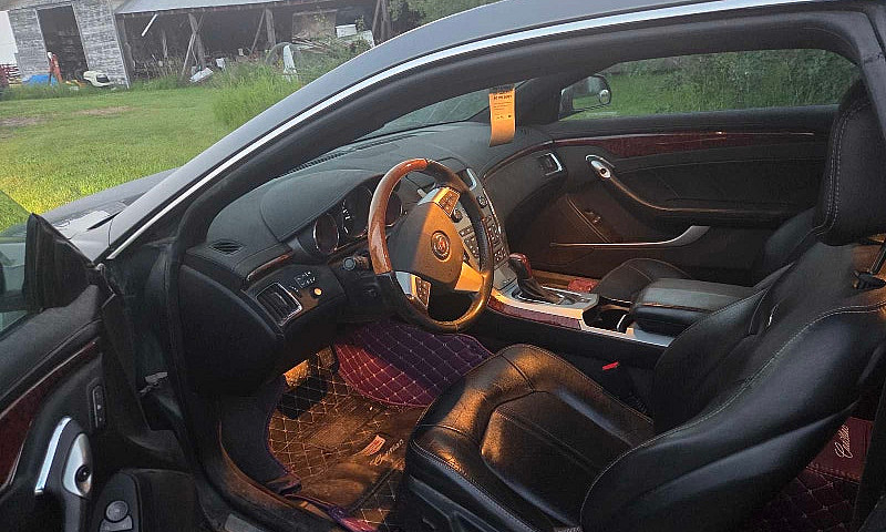 Cadillac Cts...