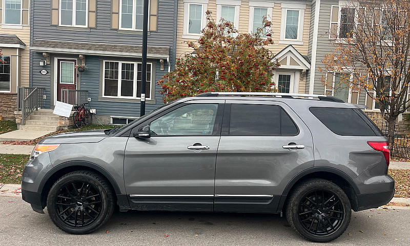 Ford Explorer Xlt 20...