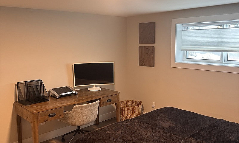 Fully Furnished 2 Be...