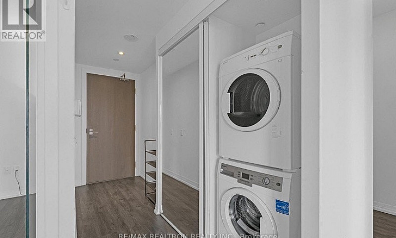 2 Bedroom Condo For ...