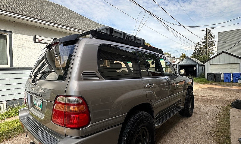 2002 Land Cruiser 10...