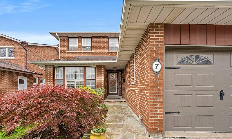 4+1 Bed, 4 Bath Deta...
