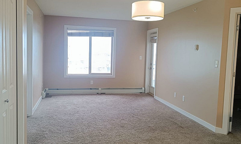 Condo For Rent In Ne...