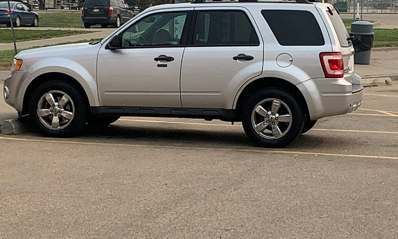 2011 Ford Escape...