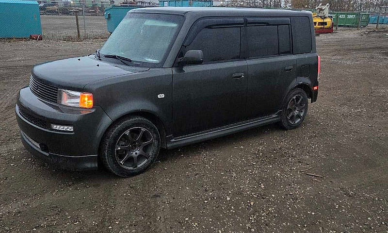 04 Scion Xb...