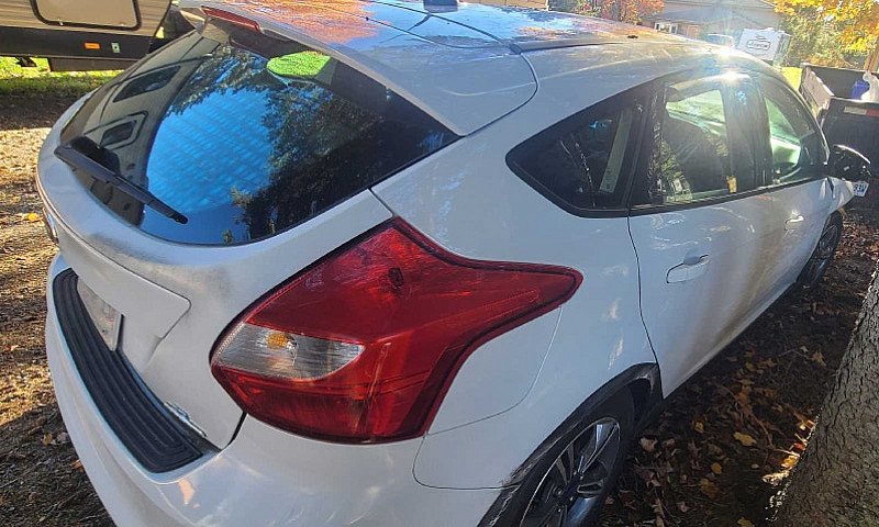 2014 Ford Focus Se H...