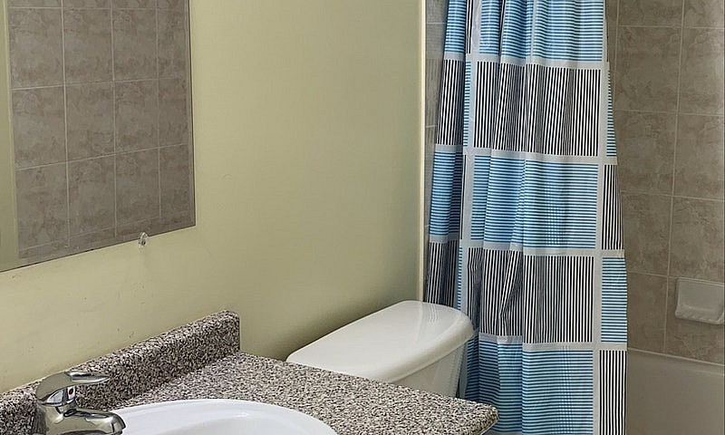 2 Bedroom Walkout Ba...