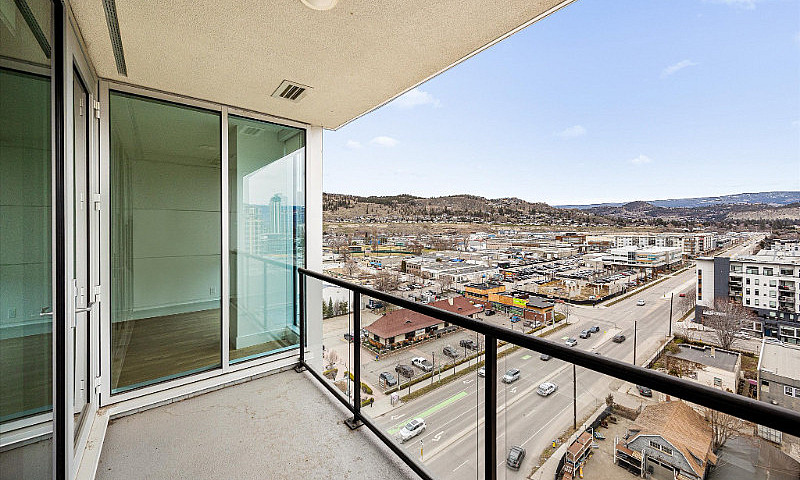 1 Bed + Den - #1106 ...
