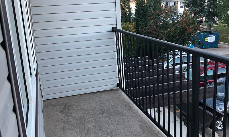2 Bedroom - 1 Bathro...